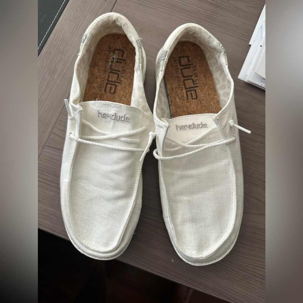 Hey Dude women’s size 12